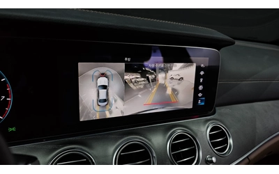 Mercedes-Benz E 350 - автомобили, коли, обяви за нови и употребявани 7