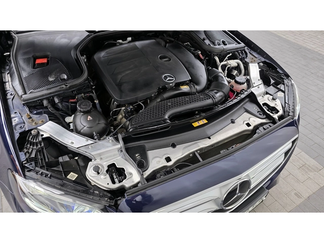Mercedes-Benz E 350 350 4MATIC AMG Line | HUD | 360  | Distronic - автомобили, коли, обяви за нови и употребявани 5