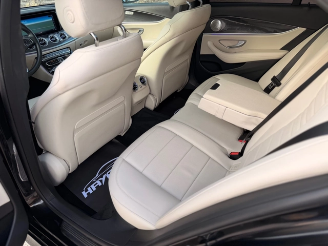 Mercedes-Benz E 350 d= BRABUS= DISTRONIC= 360* КАМЕРА= ПАНОРАМА= ОБДУХ - автомобили, коли, обяви за нови и употребявани 13