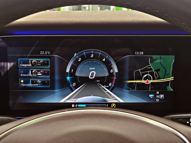 Mercedes-Benz E 350 AMG/МАСАЖ/DISTR/PANO/360CAM/CAR PLAY/ОБДУХ/HUD/LIZ - автомобили, коли, обяви за нови и употребявани 8