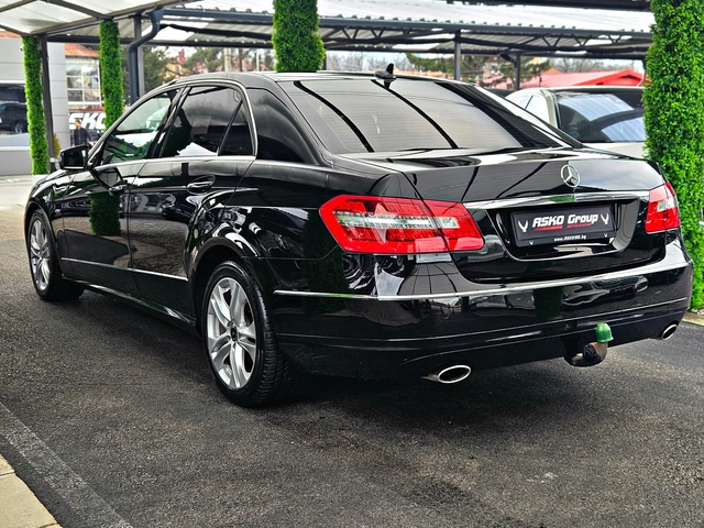 Mercedes-Benz E 350 AMG/AVANGARDE/ПОДГРЕВ/ПЕЧКА/AMBIENT/AUTO H/F1/LIZI - автомобили, коли, обяви за нови и употребявани 6