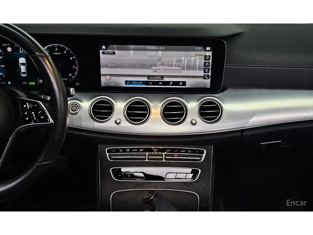 Mercedes-Benz E 350 FACE* 4MATIC ОБДУХ* HUD* ДИСТРОНИК* ПАНО - автомобили, коли, обяви за нови и употребявани 3