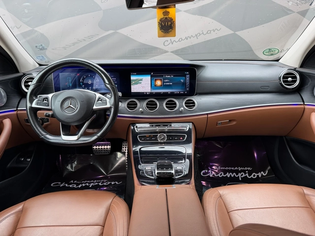 Mercedes-Benz E 350 - автомобили, коли, обяви за нови и употребявани 13
