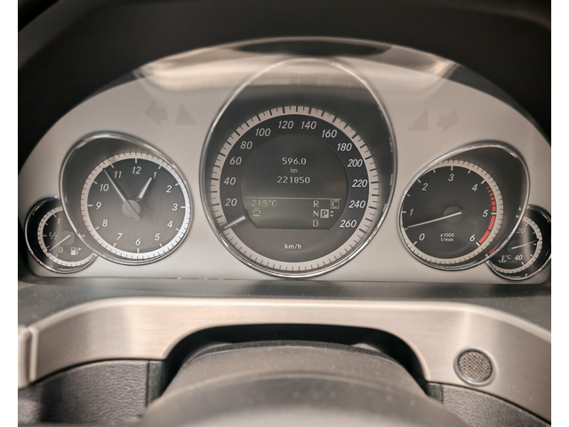 Mercedes-Benz E 350 АВТОМАТ 231к.с. - автомобили, коли, обяви за нови и употребявани 13