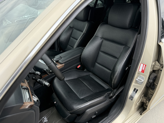 Mercedes-Benz E 350 D* 2012г* AMG Pack* TV* Топ Състояниение* - автомобили, коли, обяви за нови и употребявани 7