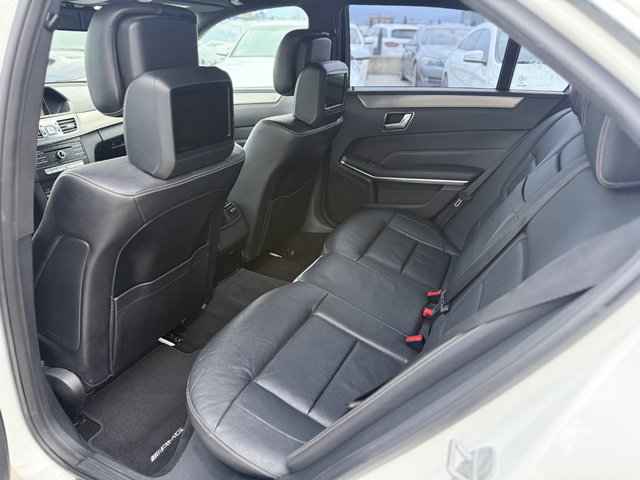Mercedes-Benz E 350 D*2015г*AMG*9G*TV*237.000KM*FULL MAX*НОВ - автомобили, коли, обяви за нови и употребявани 7