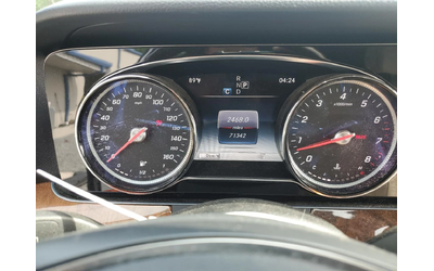 Mercedes-Benz E 400 4MATIC* Burmester* Панорама* Keyless* Камера* - автомобили, коли, обяви за нови и употребявани 8