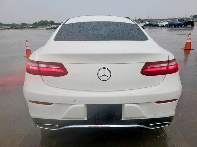 Mercedes-Benz E 400 AMG* DESIGNO* KEYLESS* AMBIENT* BURMESTER - автомобили, коли, обяви за нови и употребявани 5