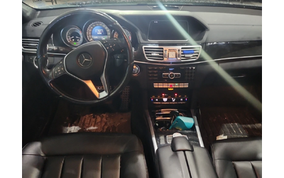 Mercedes-Benz E 400 видео на двигателя - автомобили, коли, обяви за нови и употребявани 7