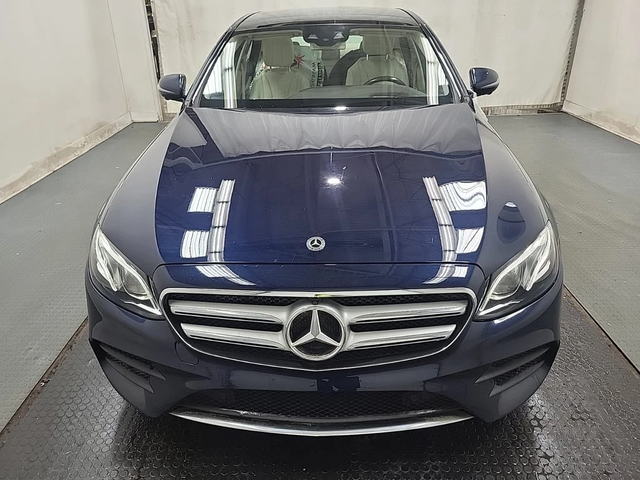 Mercedes-Benz E 400 * CARFAX * ЦЕНА ДО БГ - автомобили, коли, обяви за нови и употребявани 1