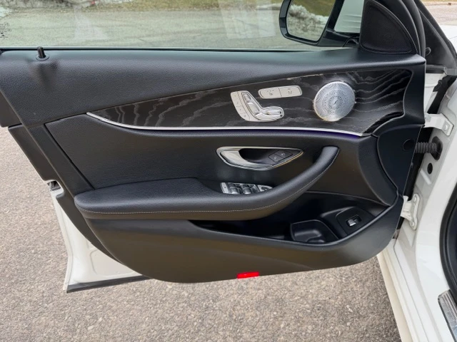 Mercedes-Benz E 400 Amg-pkg* pano* 360view* Burmester* Head-Up* Обдух* - автомобили, коли, обяви за нови и употребявани 8