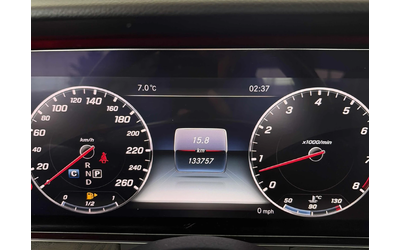 Mercedes-Benz E 400 4MATIC* КОжа* Подгрев* Кейлес* Blind Spot* ВИДЕО - автомобили, коли, обяви за нови и употребявани 7