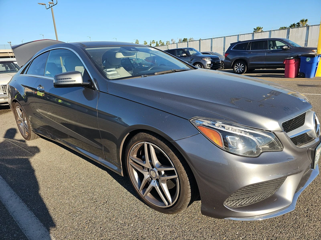 Mercedes-Benz E 400 AMG* PACK* HARMON* KARDON* LANE* ASSIST* МЪРТВА* Т - автомобили, коли, обяви за нови и употребявани 2