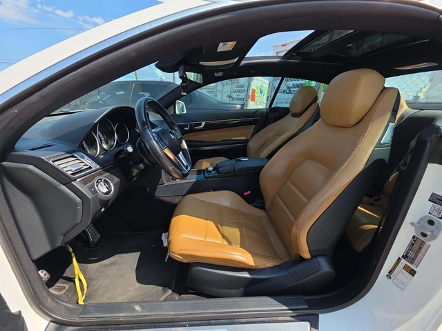 Mercedes-Benz E 400 МЪРТВА* ТОЧКА* LANE* ASSIST* HARMON* KARDON* - автомобили, коли, обяви за нови и употребявани 5