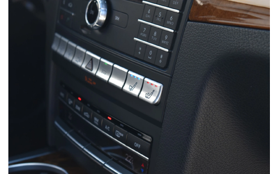 Mercedes-Benz E 400 333H.P UNIQUE* PANORAMA* HARMAN* LINE ASSIST* FRON - автомобили, коли, обяви за нови и употребявани 13