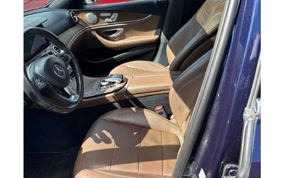 Mercedes-Benz E 400 4MATIC* BURMESTER* PANORAMA* 360* - автомобили, коли, обяви за нови и употребявани 15