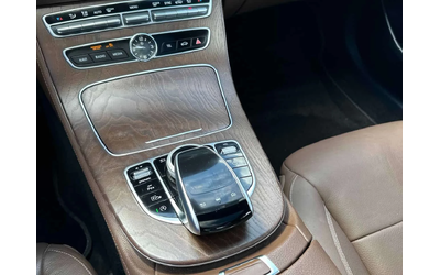 Mercedes-Benz E 400 4MATIC* BURMESTER* PANORAMA* 360* - автомобили, коли, обяви за нови и употребявани 9