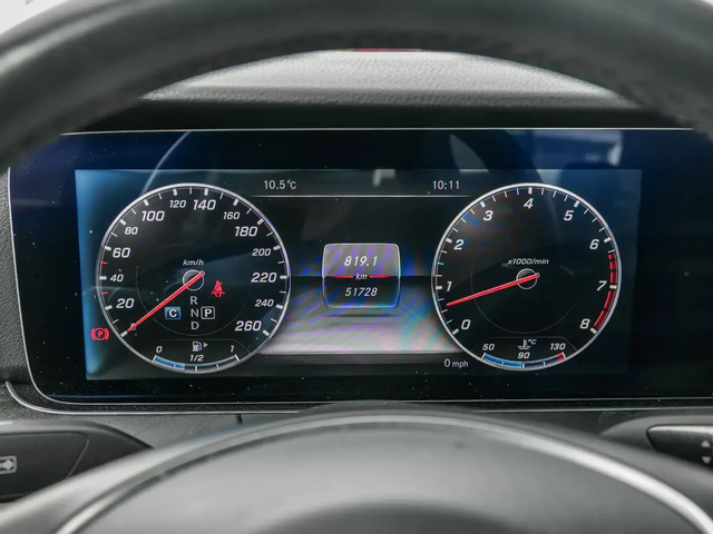 Mercedes-Benz E 400 * Фиксирана цена до БГ * 51к км! * От Mercedes * - автомобили, коли, обяви за нови и употребявани 9
