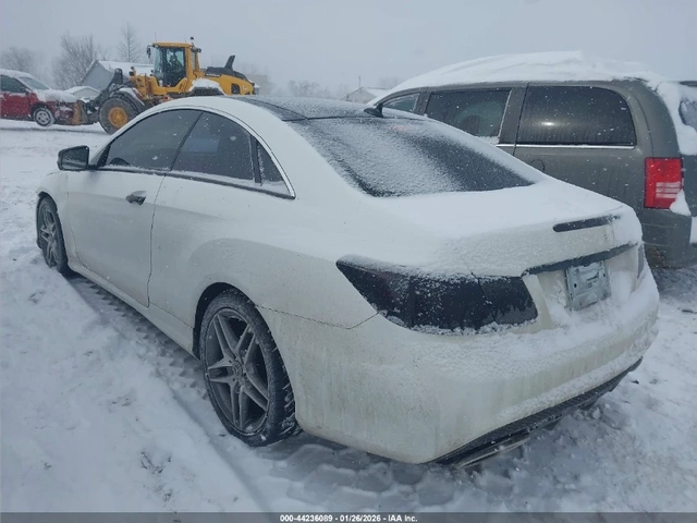 Mercedes-Benz E 400 4MATIC / AMG PKG / ПОДГРЕВИ - автомобили, коли, обяви за нови и употребявани 3