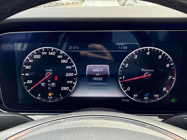 Mercedes-Benz E 400 * * CARFAX * * АВТО КРЕДИТ * * - автомобили, коли, обяви за нови и употребявани 6