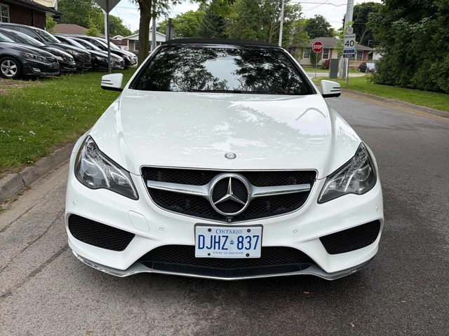 Mercedes-Benz E 400 ПОДГРЕВ * 360 * АВТОКРЕДИТ * CARFAX - автомобили, коли, обяви за нови и употребявани 0