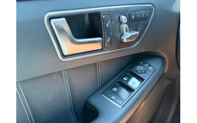 Mercedes-Benz E 400 E-Class - автомобили, коли, обяви за нови и употребявани 11