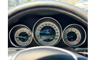 Mercedes-Benz E 400 E-Class - автомобили, коли, обяви за нови и употребявани 8
