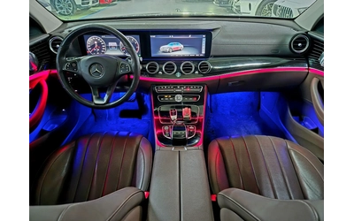 Mercedes-Benz E 400 360* ДВОЕН ШИБЕДАХ* БУРМАЙСТЕР* ОБДУХ* ЛИЗИНГ - автомобили, коли, обяви за нови и употребявани 6
