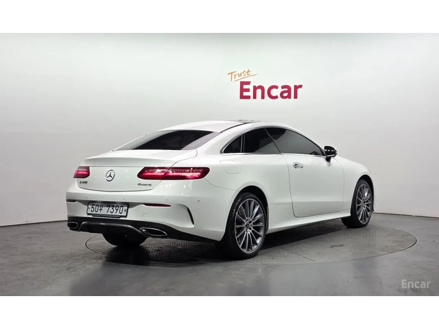 Mercedes-Benz E 400 4MATIC - автомобили, коли, обяви за нови и употребявани 1