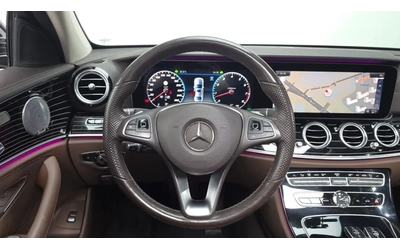 Mercedes-Benz E 400 Burmester* Ambient* Pano* HUD* Обдух* Крайна цена* - автомобили, коли, обяви за нови и употребявани 11