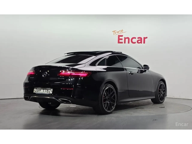 Mercedes-Benz E 400 4MATIC COUPE / BURMESTER / 360 / ОБДУХ / HEAD-UP - автомобили, коли, обяви за нови и употребявани 1