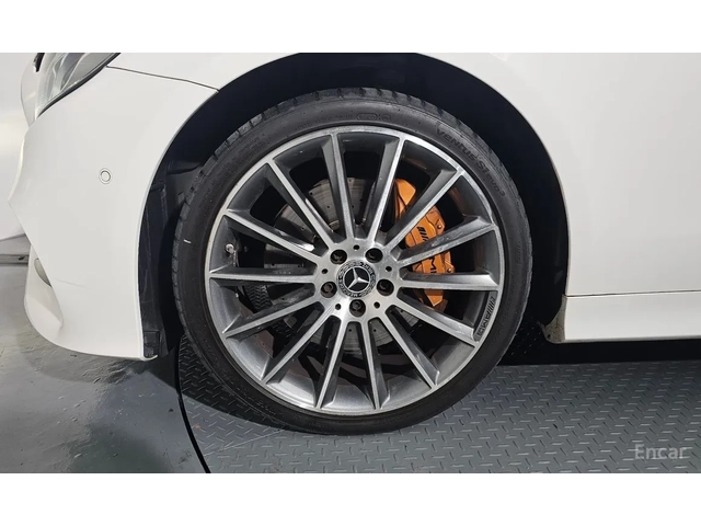 Mercedes-Benz E 400 4MATIC / BURMESTER / AIRMATIC / ОБДУХ / HEAD-UP - автомобили, коли, обяви за нови и употребявани 2