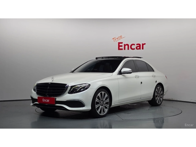 Mercedes-Benz E 400 4MATIC* 360* BURMESTER* ХЕДЪП* ДИСТРО* ОБДУХ - автомобили, коли, обяви за нови и употребявани 0