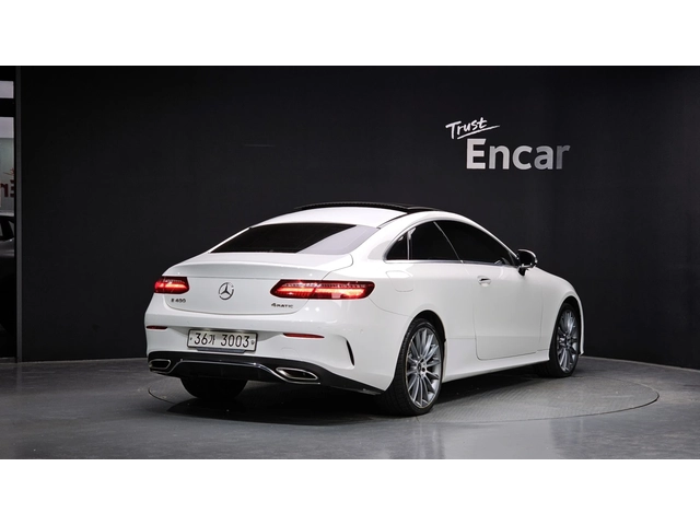 Mercedes-Benz E 400 4MATIC Coupe | HUD | 360  | Burmester - автомобили, коли, обяви за нови и употребявани 1