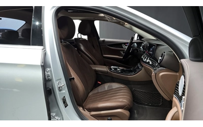 Mercedes-Benz E 400 4MATIC | HUD | 360 Camera| Ventilated Seats - автомобили, коли, обяви за нови и употребявани 8