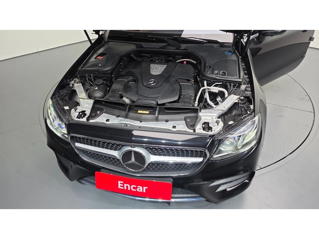 Mercedes-Benz E 400 4MATIC Coupe - автомобили, коли, обяви за нови и употребявани 5