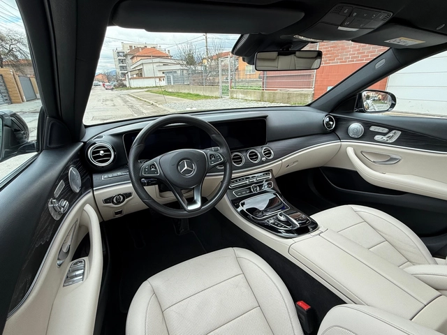 Mercedes-Benz E 400 AMG-PAKET-4X4-ШВЕЙЦАРИЯ-FULL - автомобили, коли, обяви за нови и употребявани 8