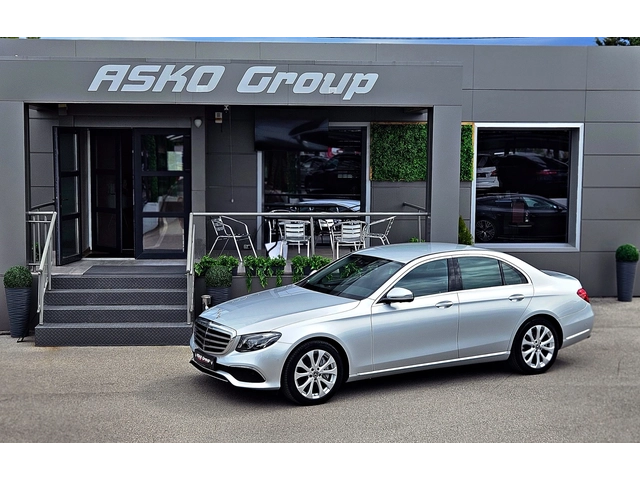 Mercedes-Benz E 400 AMG/4MAT/DISTR/МАСАЖ/360CAM//ОБДУХ/BURMESTER/LIZIN - автомобили, коли, обяви за нови и употребявани 16