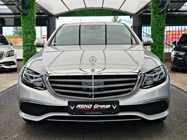 Mercedes-Benz E 400 AMG/4MAT/DISTR/МАСАЖ/360CAM//ОБДУХ/BURMESTER/LIZIN - автомобили, коли, обяви за нови и употребявани 1