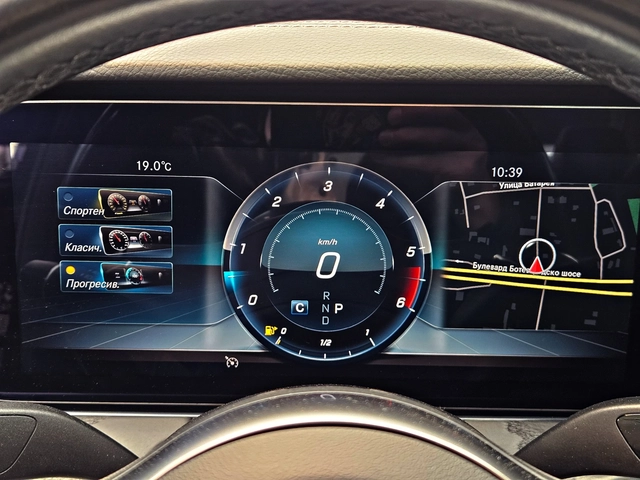 Mercedes-Benz E 400 AMG/4MAT/GERMANY/DIGITAL/DISTR/360CAM/ПОДГРЕВ/LIZI - автомобили, коли, обяви за нови и употребявани 8
