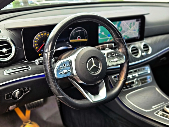 Mercedes-Benz E 400 AMG/4MAT/GERMANY/DIGITAL/DISTR/360CAM/ПОДГРЕВ/LIZI - автомобили, коли, обяви за нови и употребявани 9