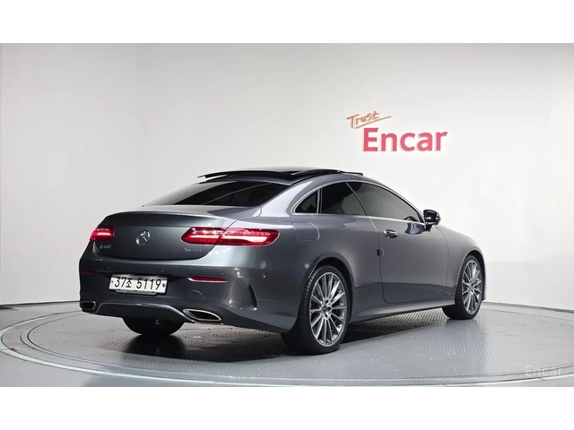 Mercedes-Benz E 400 4 MATIC /BURMESTER /360 КАМЕРИ /ОБДУХВАНЕ /HEAD UP - автомобили, коли, обяви за нови и употребявани 1