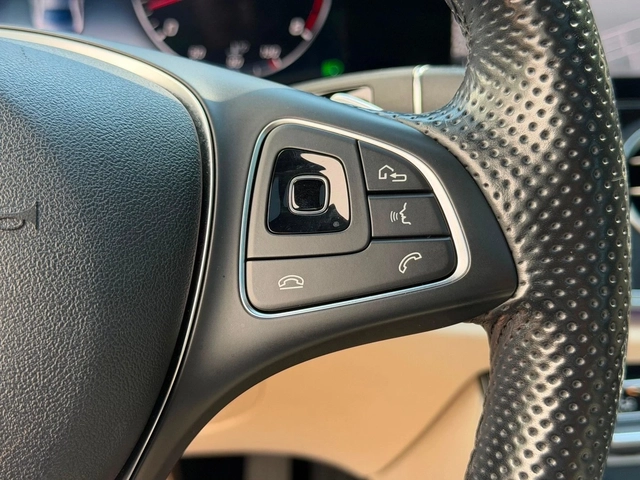 Mercedes-Benz E 400 AMG* Burmester* 360* ДИСТРОНИК* ЕДИН СОБСВЕНИК* - автомобили, коли, обяви за нови и употребявани 11