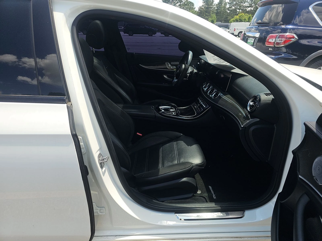 Mercedes-Benz E 43 AMG AMG* NIGHT* DIGITAL* AMBIENT* ОБДУХ* PANO* BURMAST - автомобили, коли, обяви за нови и употребявани 11