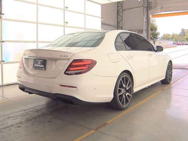 Mercedes-Benz E 43 AMG AMG* NIGHT* DIGITAL* AMBIENT* ОБДУХ* PANO* BURMAST - автомобили, коли, обяви за нови и употребявани 5