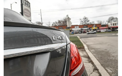 mercedes-benz-e-43-amg - 5