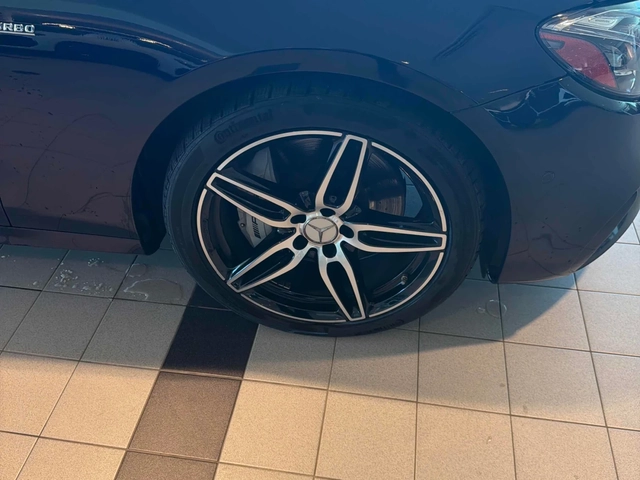 Mercedes-Benz E 43 AMG УНИКАТ* CARFAX - автомобили, коли, обяви за нови и употребявани 5