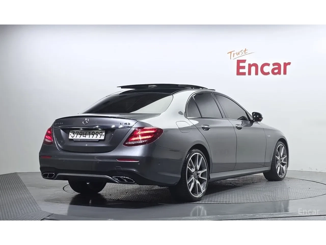 Mercedes-Benz E 43 AMG ОБДУХ / МАСАЖИ / AIRMATIC / HUD / 360 / BURMESTER - автомобили, коли, обяви за нови и употребявани 1
