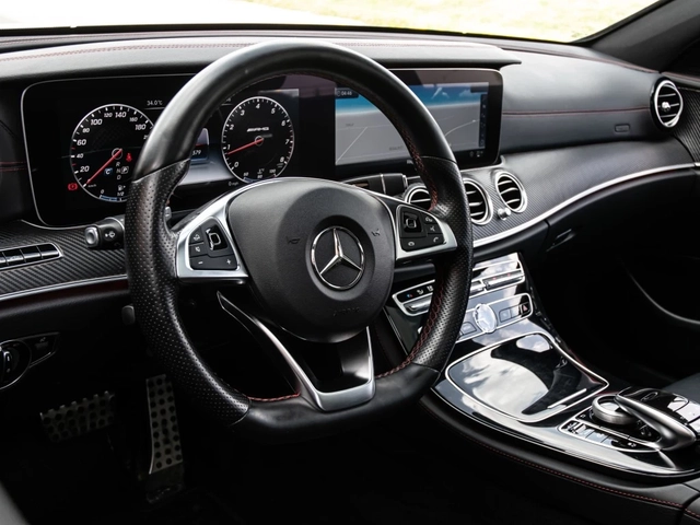 Mercedes-Benz E 43 AMG 4MATIC | 4Matic | COMAND | Apple CarPlay | AMG - автомобили, коли, обяви за нови и употребявани 6