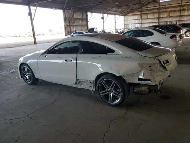 Mercedes-Benz E 450 AMG* Burmester* Дигит. табло* Амбиент - автомобили, коли, обяви за нови и употребявани 3